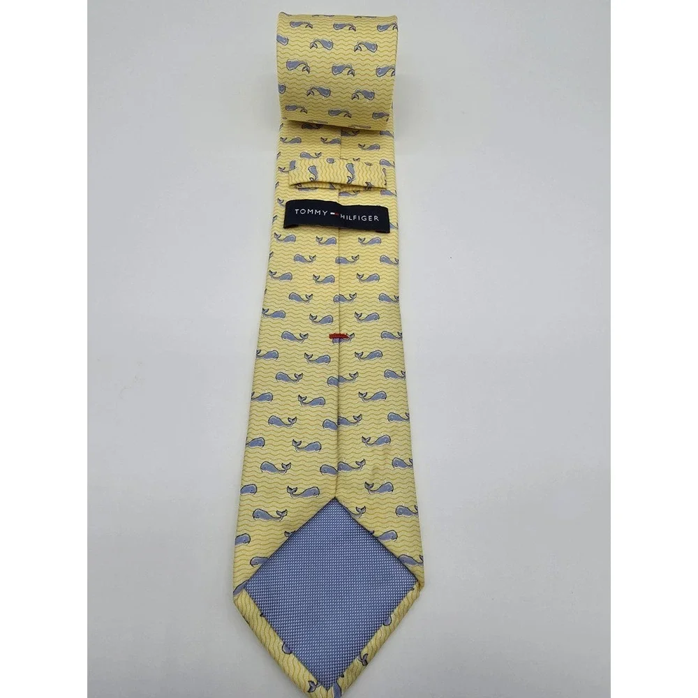 Tommy Hilfiger Men's Geometric Whale Tie 100% Italian Silk 57